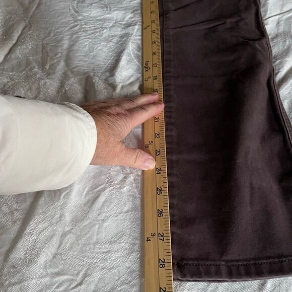 Kuhl size 2 short brown slight flare pants - Picture 6 of 9